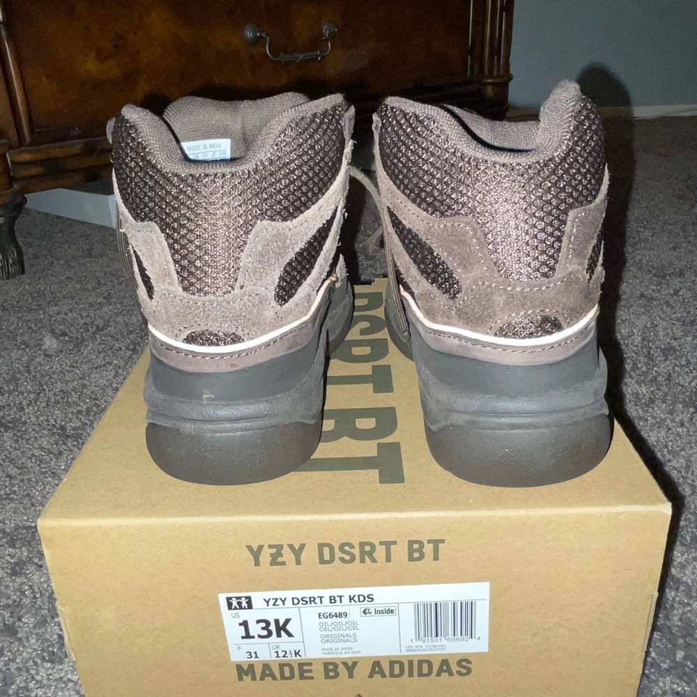 Yezzy Chocolate kids boots